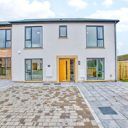 St Ives Bay - Immaculate Brand New 3Bed - Free Parking - Beach - Wifi Hayle Kültér fotó